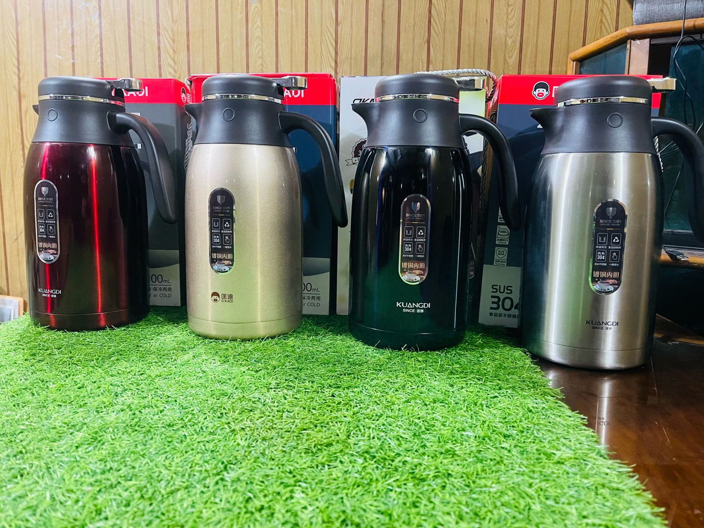 Stainless steel D KADI Vacuum Flask