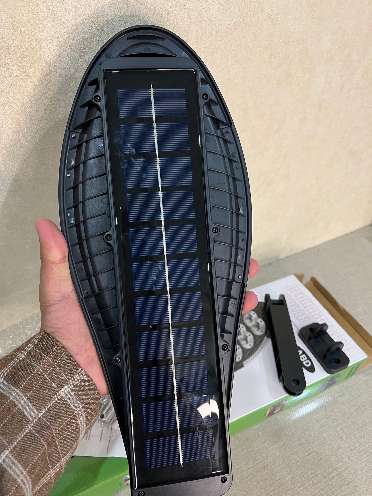 6 COBs Powerful Solar Sensor Light with Multifunction and Remote Control || Lots Import